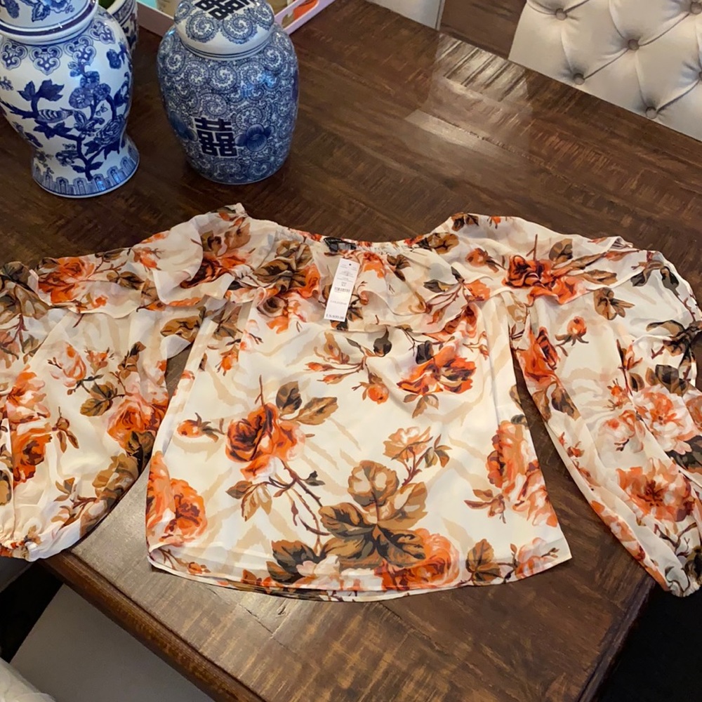 NWT White House Black Market blouse